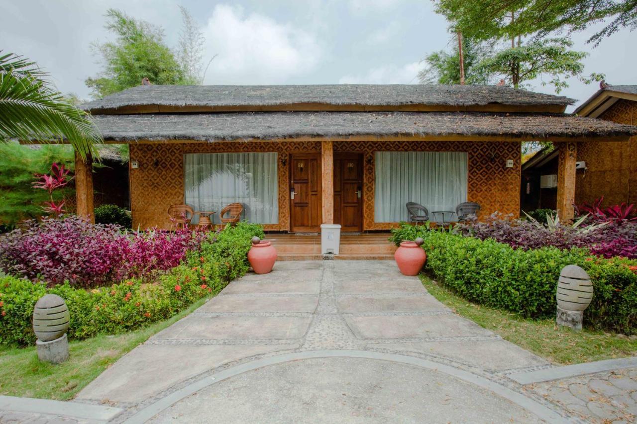 Bintan Exotica Resort By Waringin Hospitality Беракит Номер фото