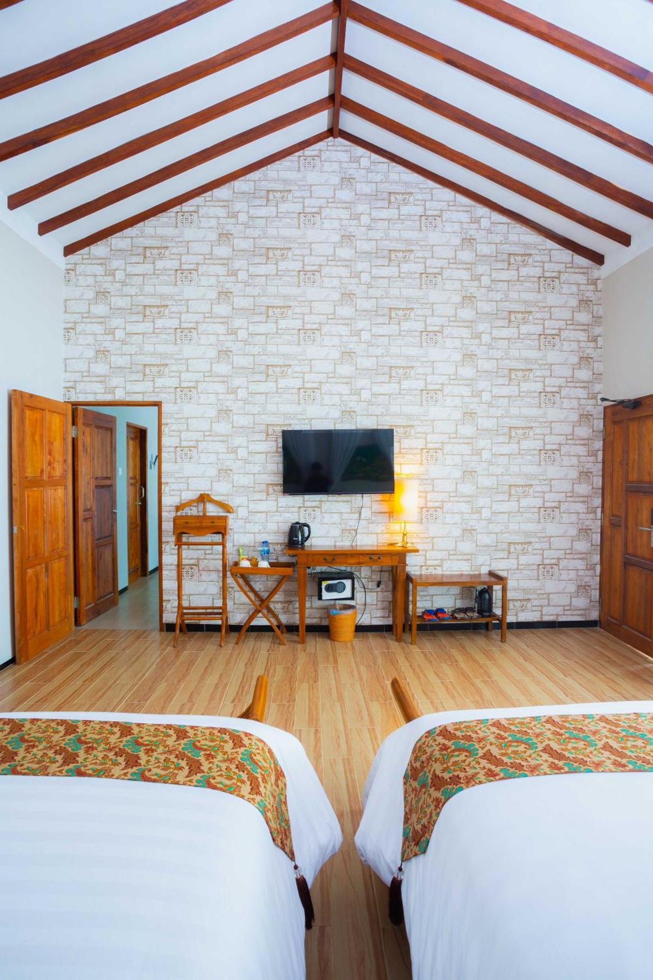 Bintan Exotica Resort By Waringin Hospitality Беракит Экстерьер фото